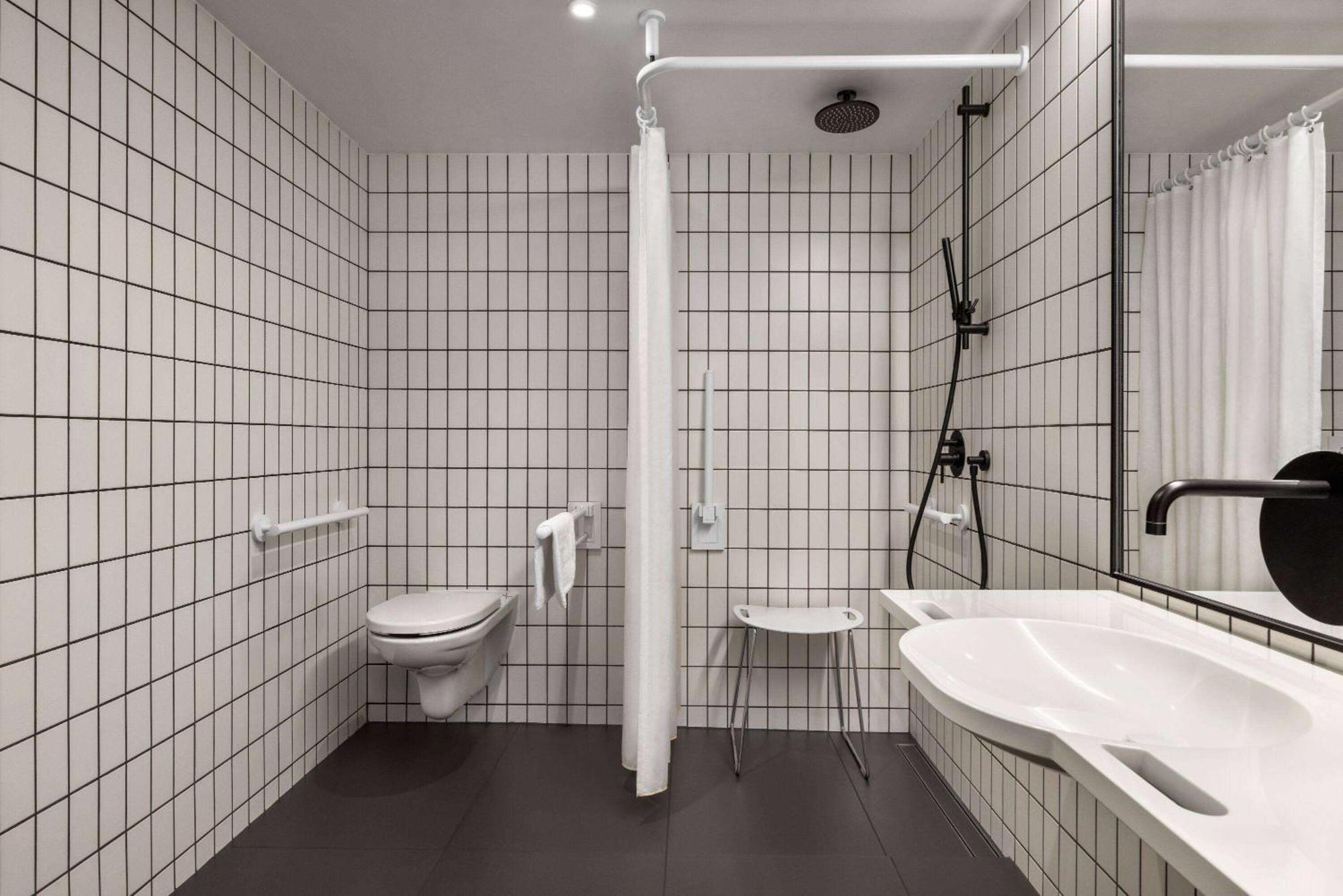Hotel Vienna House By Wyndham Mokotow 4*
