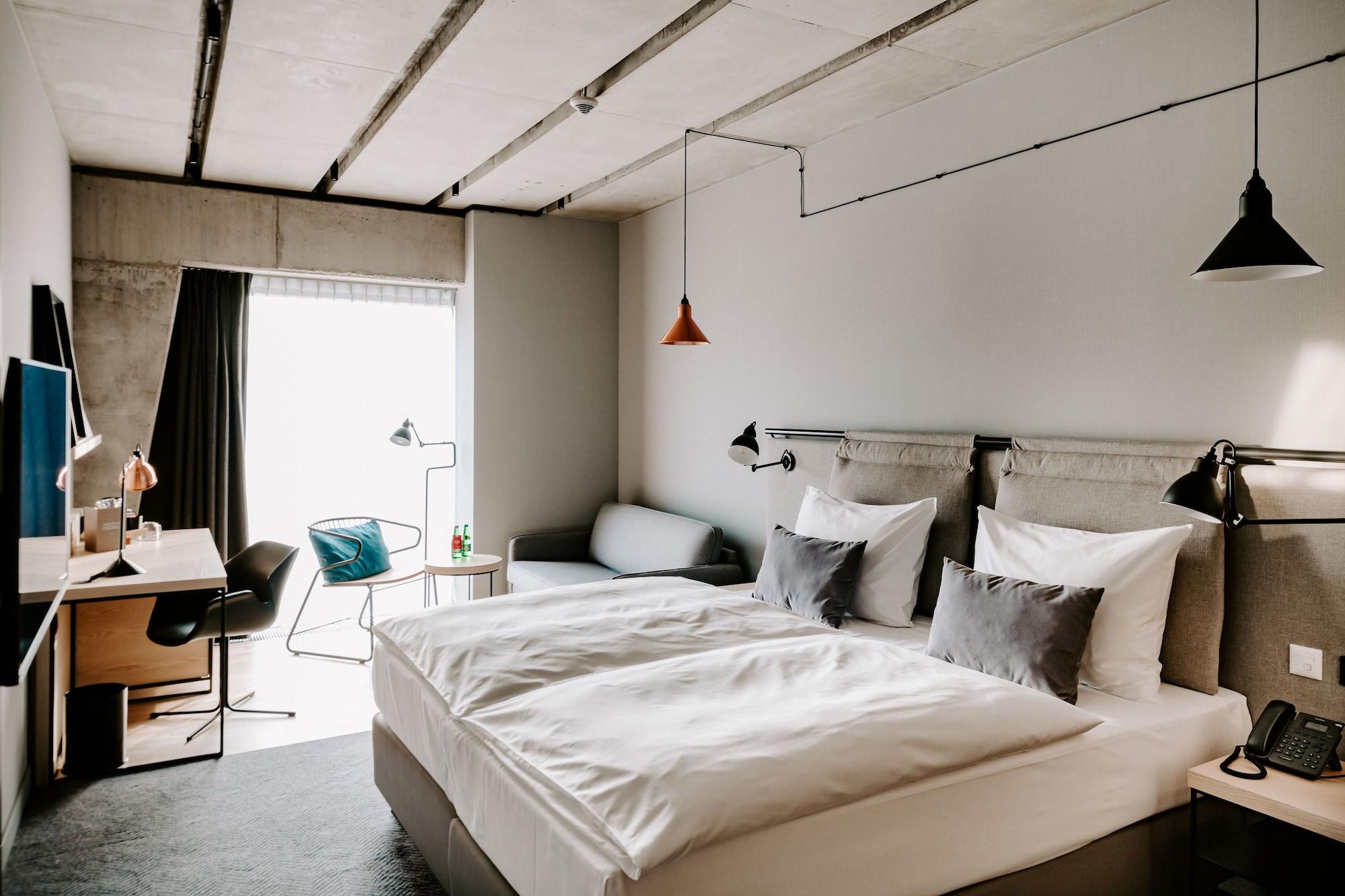 Vienna House By Wyndham Mokotow Airport 4*