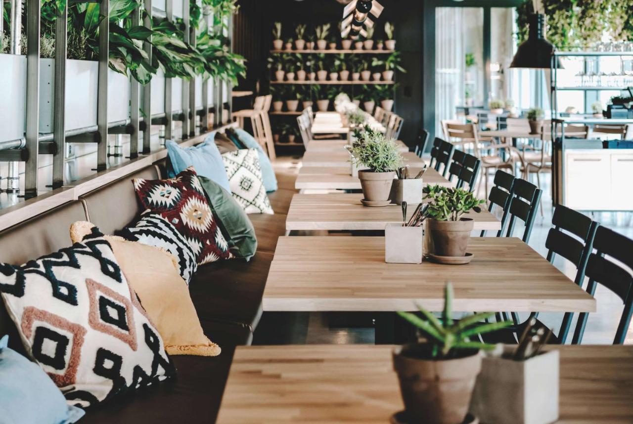 Hotel Vienna House By Wyndham Mokotow Airport